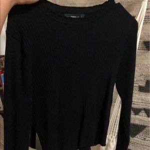 Essentials - cute black sweater